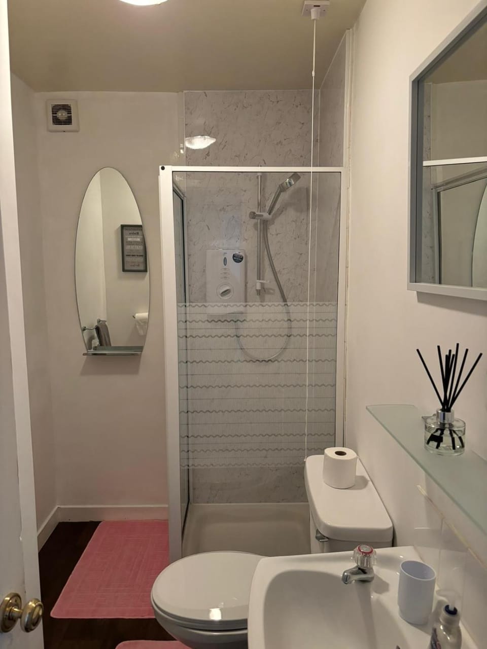 Our Wee Eden - Rothesay Apartment in Scotland