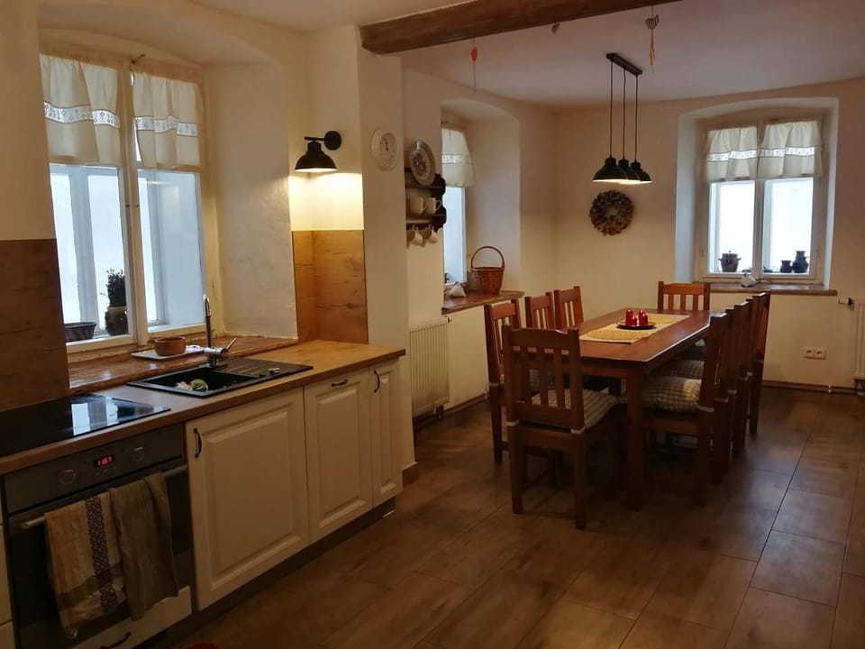 HabaChalupa Apartment in Lower Silesian Voivodeship