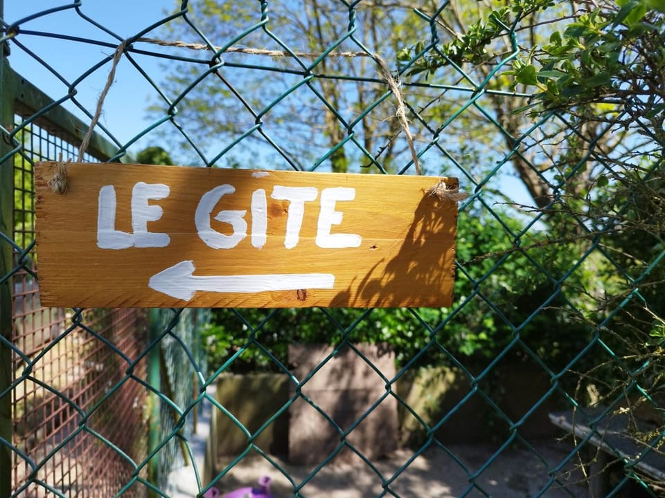 Le Gite de L'Ogerie - 20 min du Puy du F - Petit dej et draps compris House in Pays de la Loire