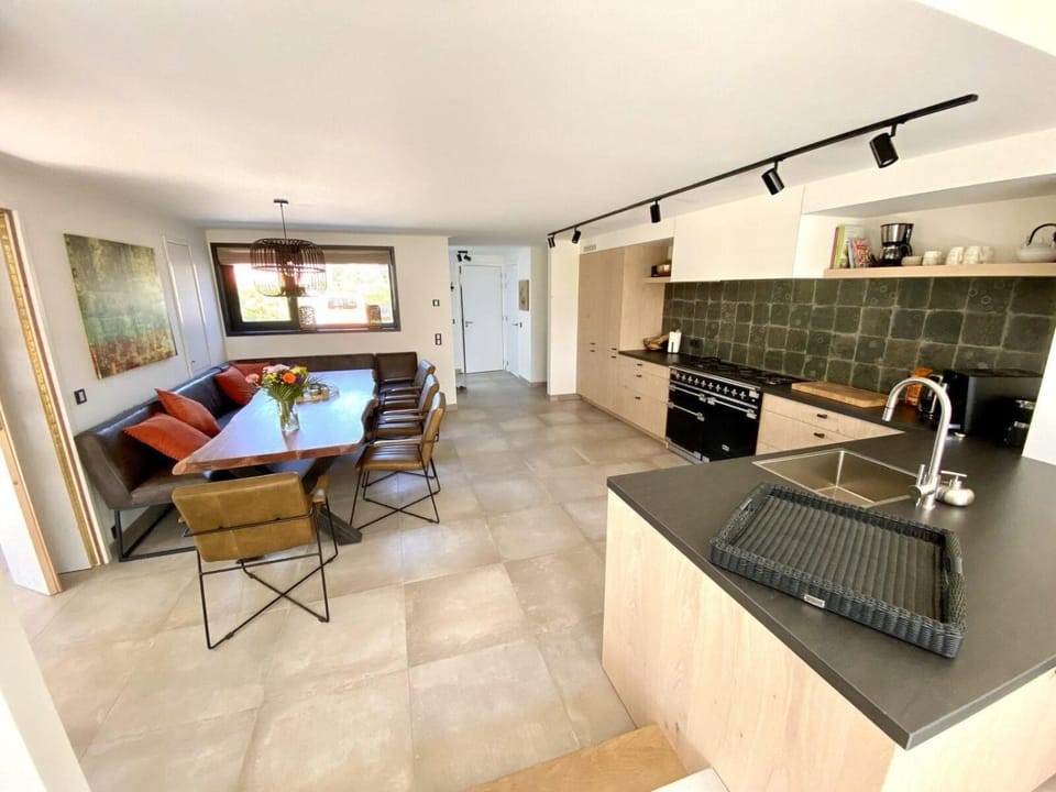 Welcome in - Groepsaccommodatie Lepelblad 42 en 44 Nieuwvliet-Bad Apartment in Zeeland, Netherlands