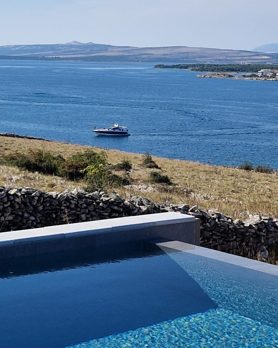 Pool view, Sea view, Swimming pool