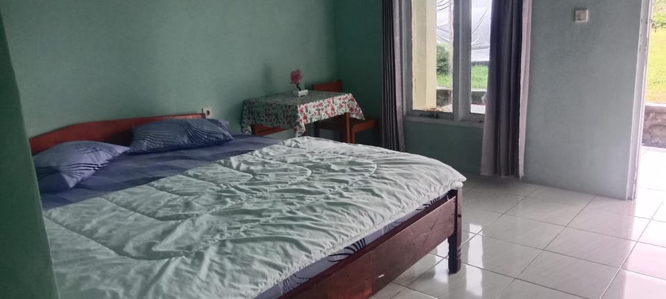 Rice field guest house Bed and Breakfast in Indonesia