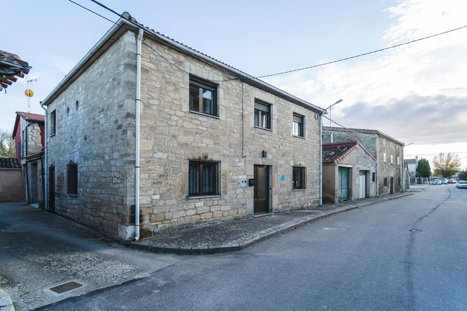 Property building, Street view