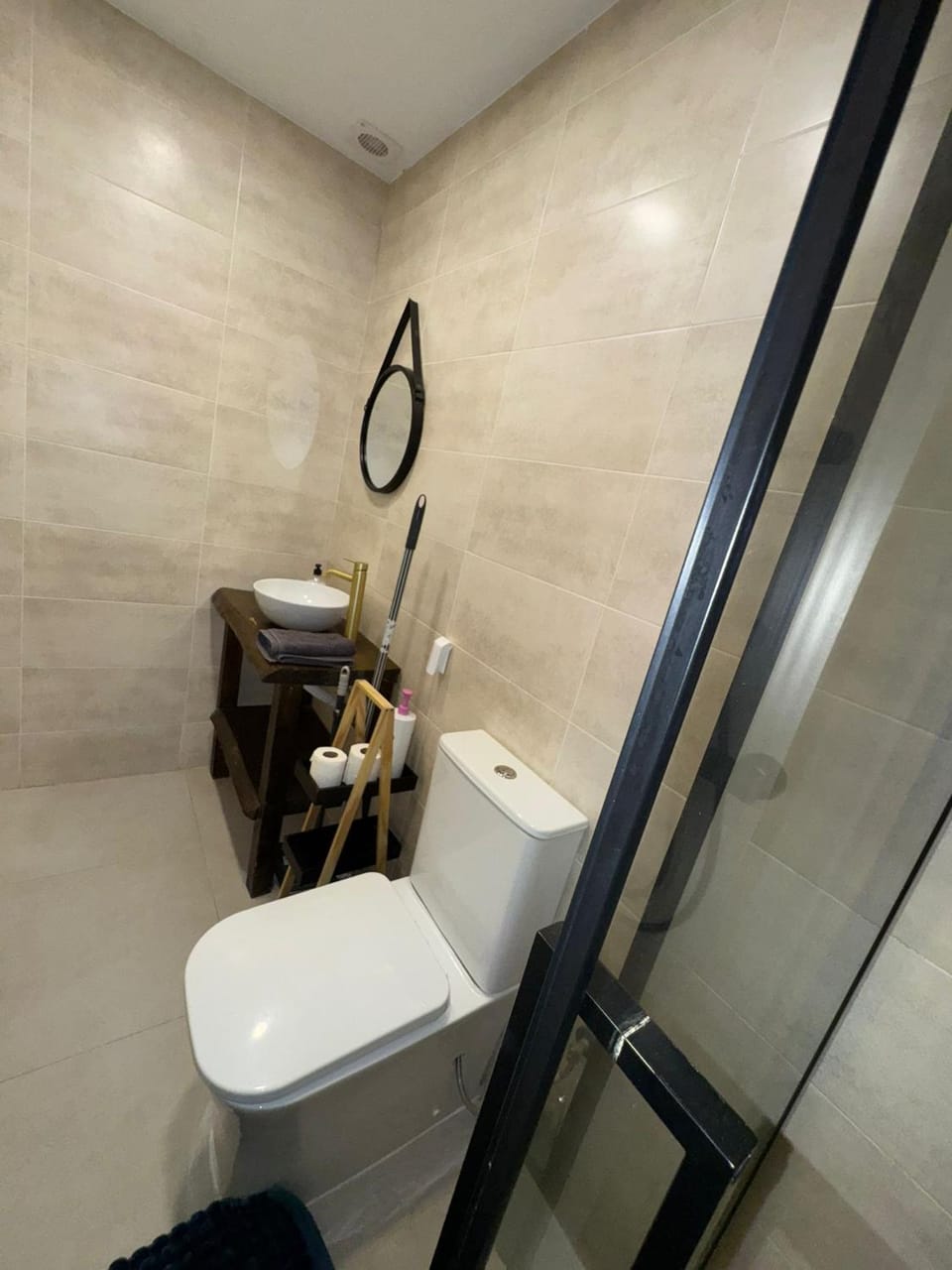 Shower, Toilet, Bathroom