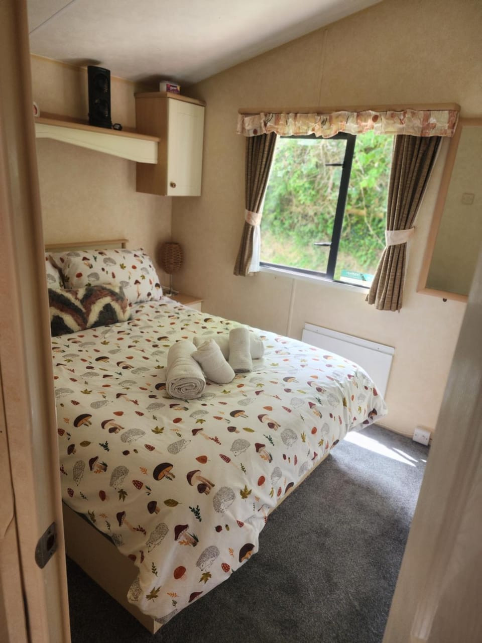 18 Vale Park Campground/ 
RV Resort in Fishguard Holiday Park