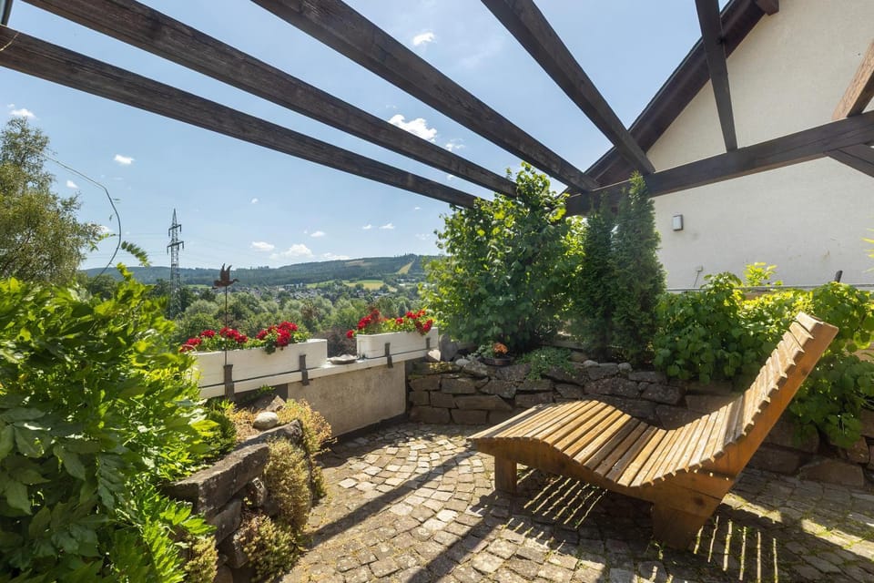 Property building, Balcony/Terrace, Living room