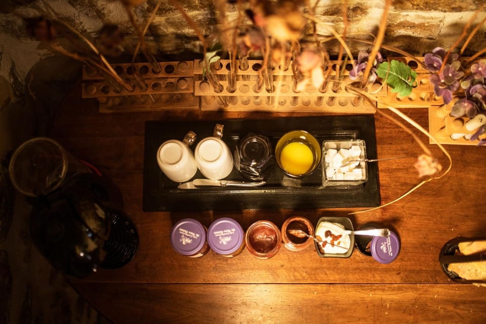 Coffee/tea facilities, Food and drinks, Breakfast, Continental breakfast