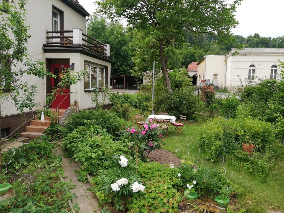 Property building, Garden, Seating area