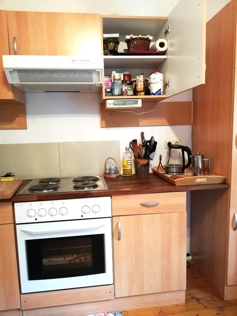 Coffee/tea facilities