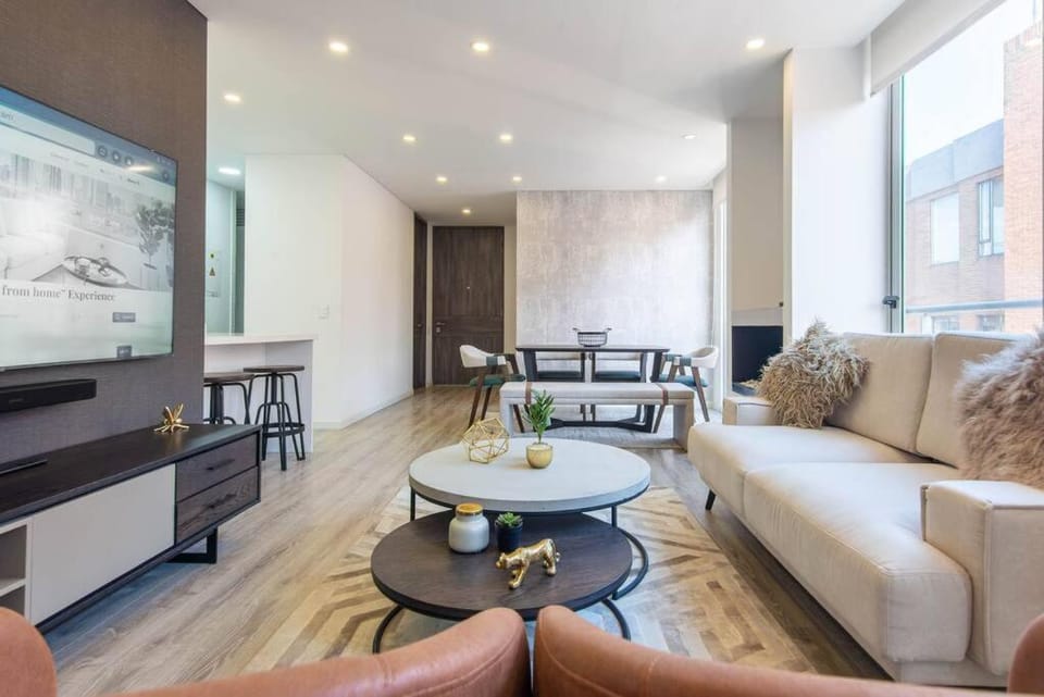 Dreamy 2 BR in Usaquén Apartment in Bogota
