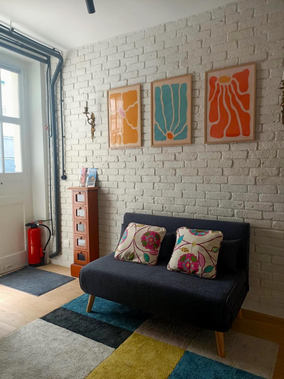 Living room, Seating area