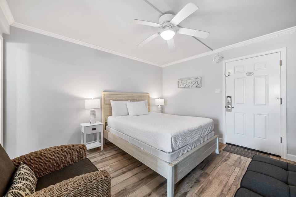 Beachview Unit 203 House in West Beach