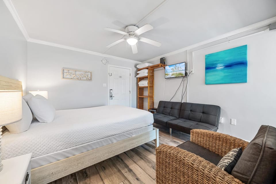 Beachview Unit 203 House in West Beach