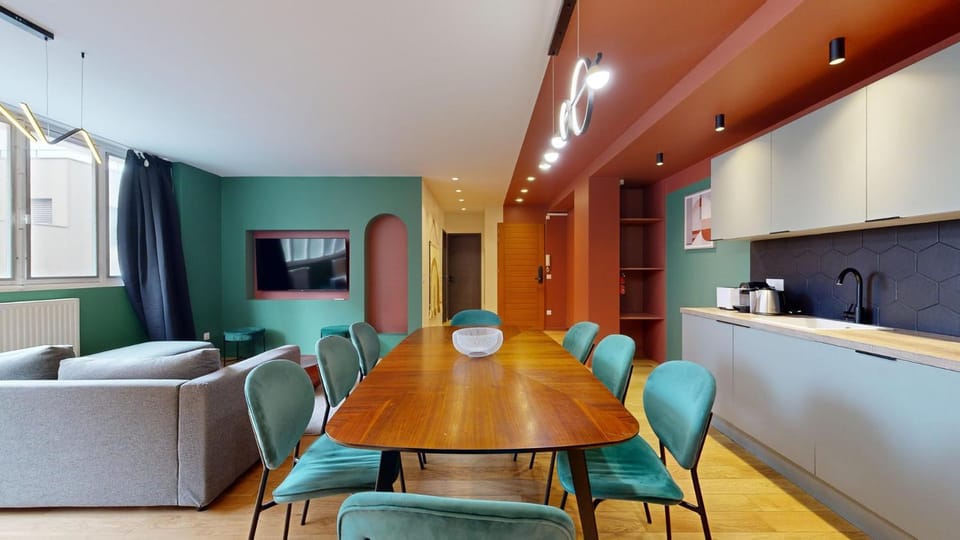 Kitchen or kitchenette, Living room, Dining area