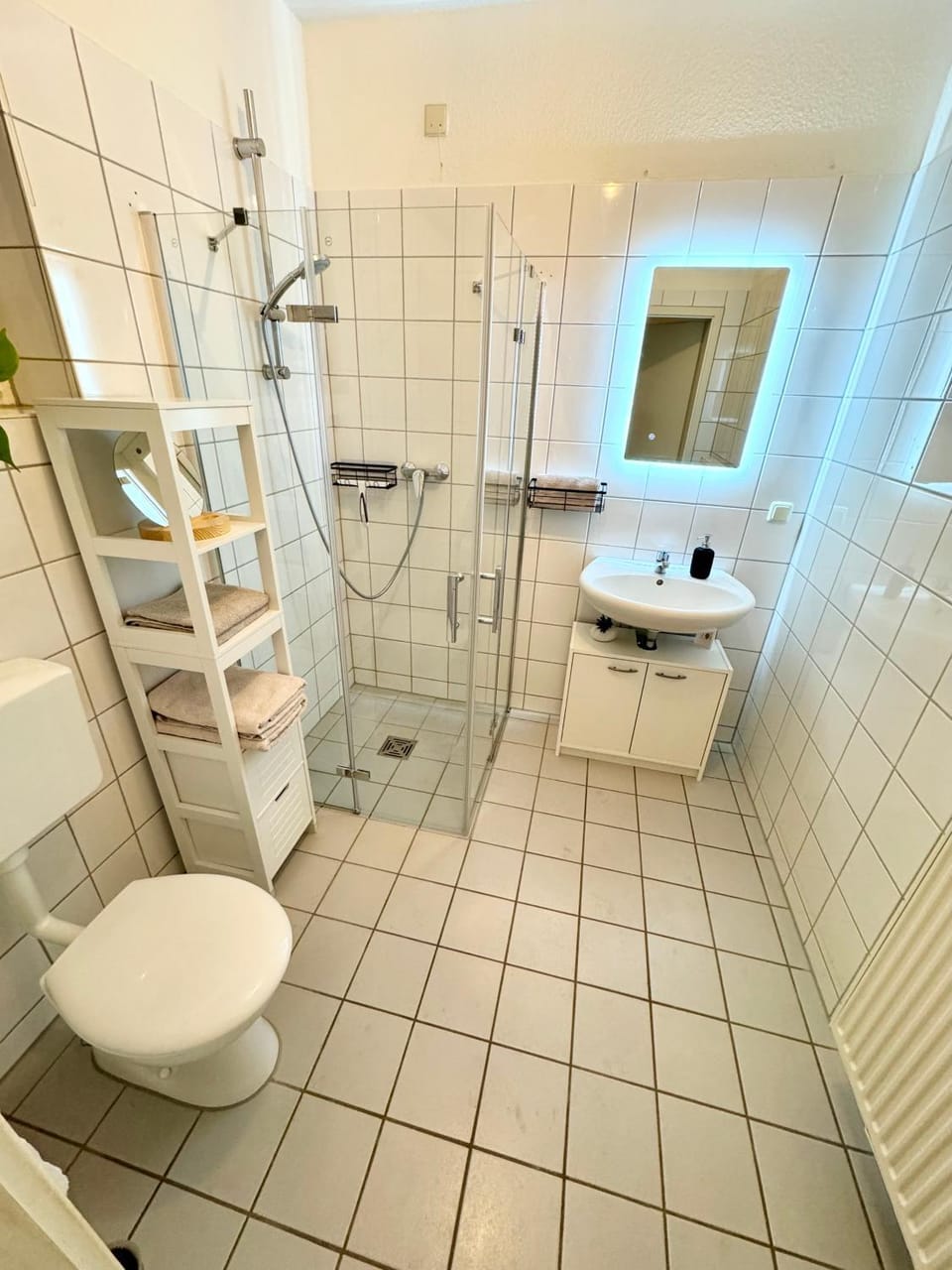 Shower, Bathroom