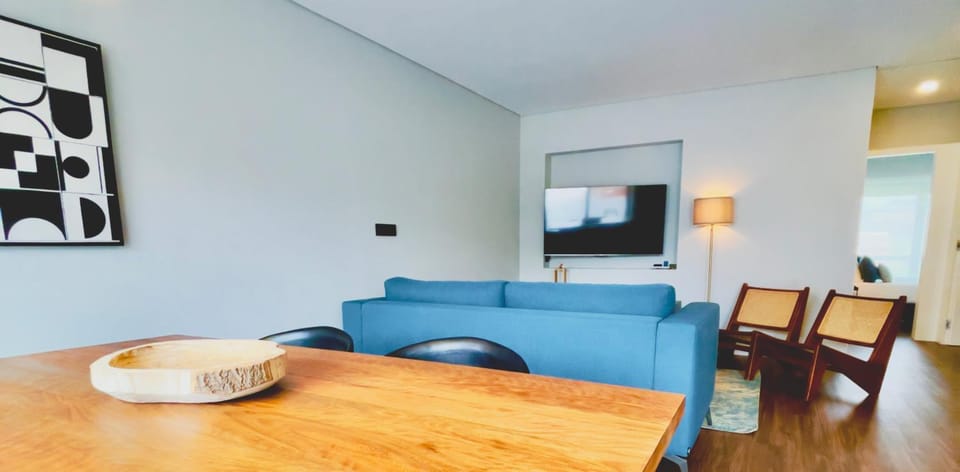 TV and multimedia, Living room, Dining area