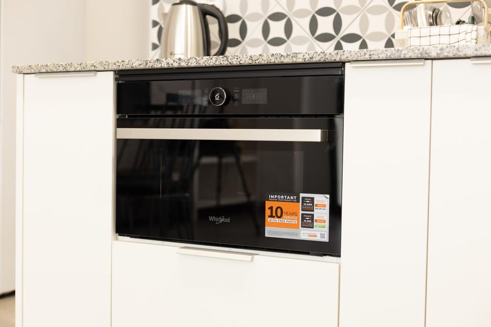 microwave, oven