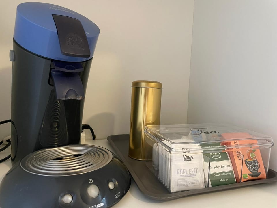 Coffee/tea facilities