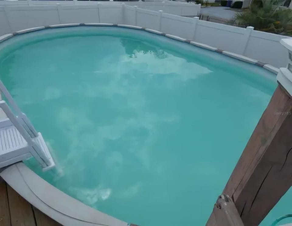Beautiful specious pool house, feel home House in Bayonet Point