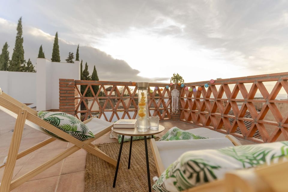 View (from property/room), Balcony/Terrace
