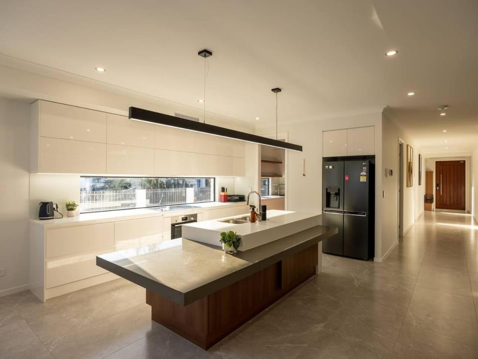 Brand New 5B Luxury Modern Dream House at Rochedale House in Brisbane