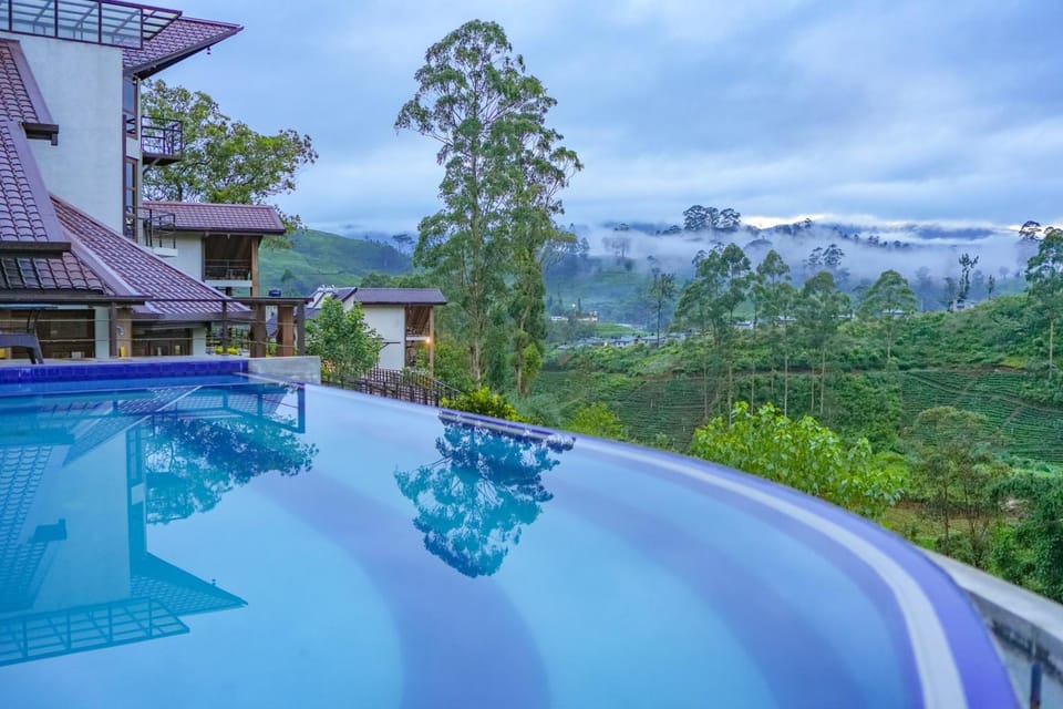 Day, Mountain view, Pool view, Swimming pool, Swimming pool