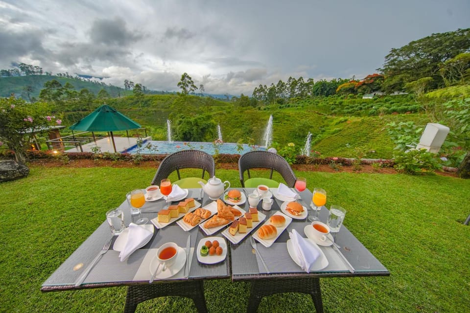 Day, Garden, Garden, Food and drinks, Food, Garden view, Mountain view, Drinks