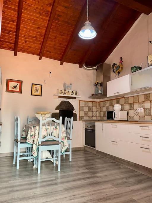 Casa Abuelitilla House in Comarca Norte