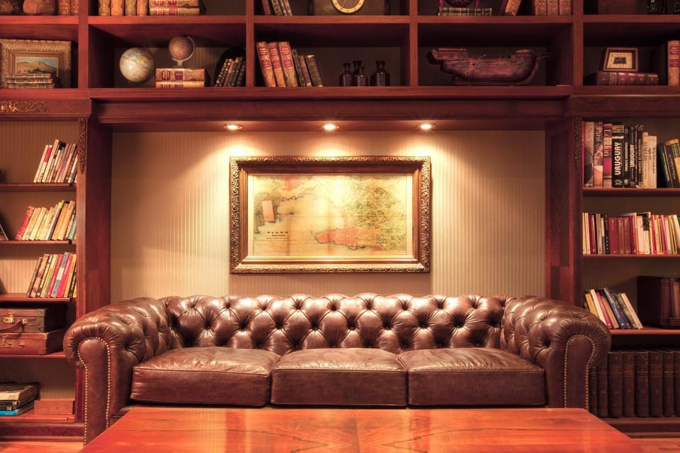 Library, Living room