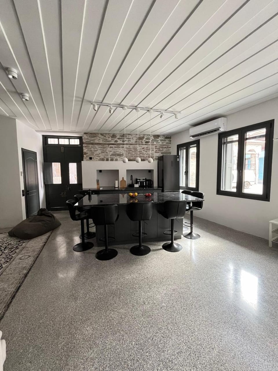 Dining area, Dinner, kitchen