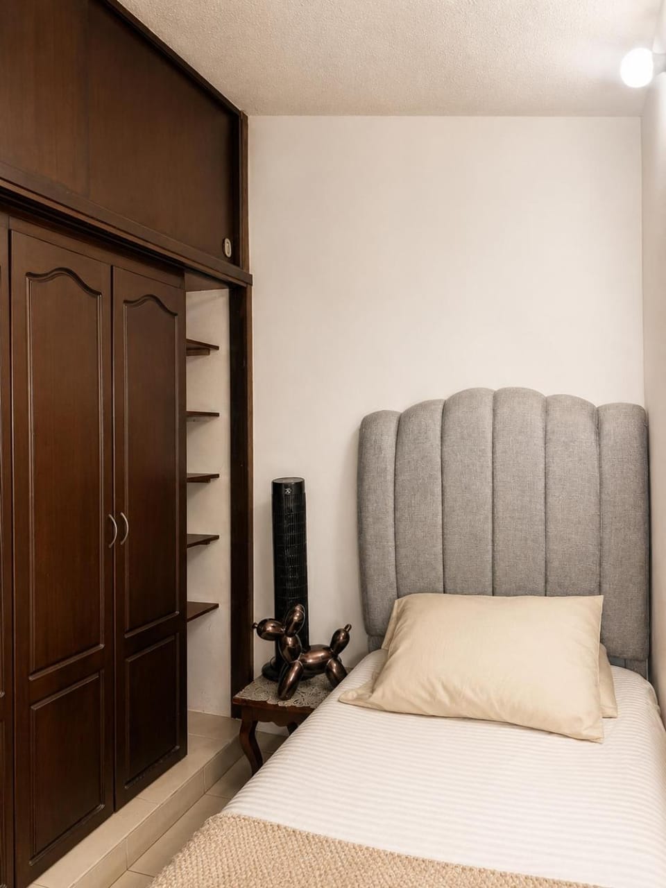 Oxford House Hostel Bed and Breakfast in Floridablanca