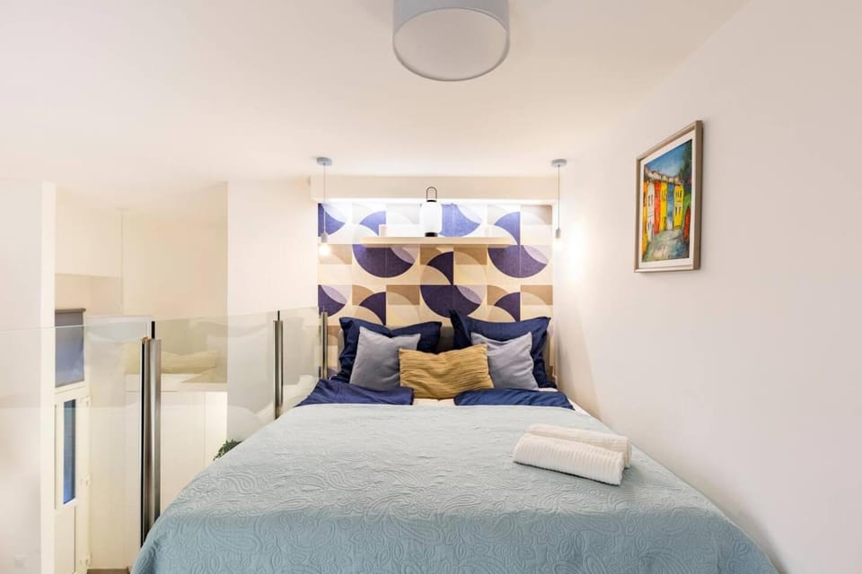 NEW! Central Location Flat by the Synagogue Apartment in Budapest