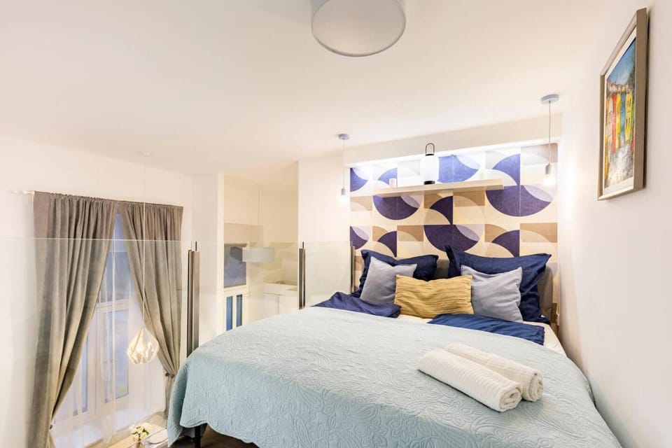 NEW! Central Location Flat by the Synagogue Apartment in Budapest