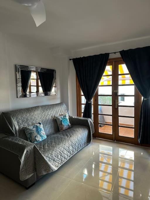 Ferienwohnung modern,Strandnähe, Club Olympus, Garten City Tenerife Apartment in Costa Adeje