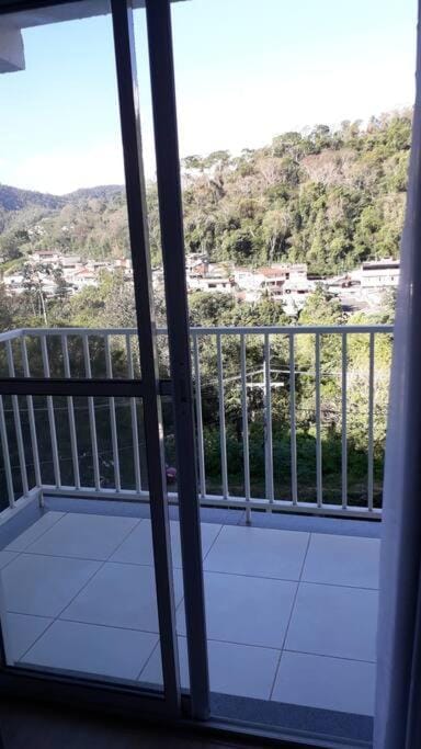 Apartamento em condomínio Nogueira Petrópolis Rj #1 Apartment in State of Rio de Janeiro