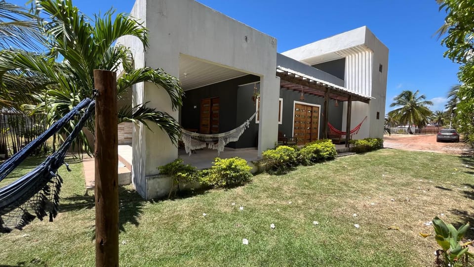 Casa Ponta da Asa House in State of Alagoas, Brazil