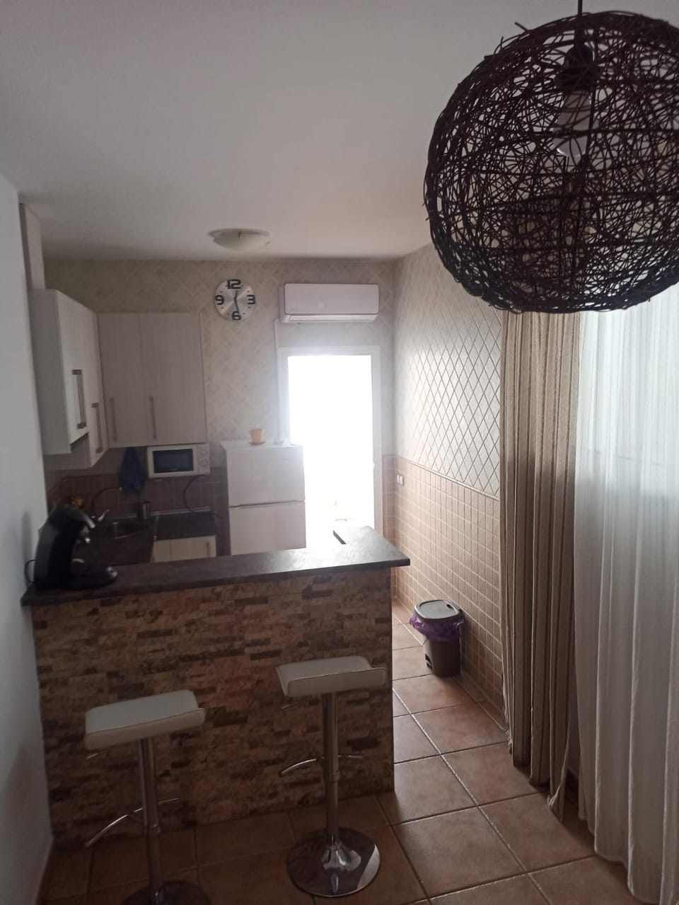 Kitchen or kitchenette, Dining area, pet friendly, stove