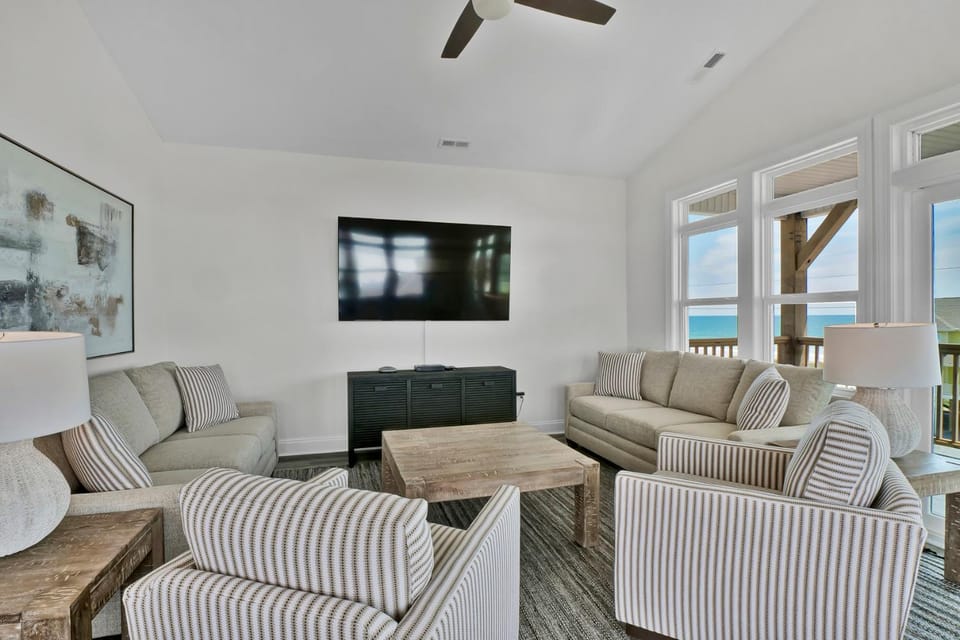 Beachside Bliss by Sea Scape Properties House in North Topsail Beach