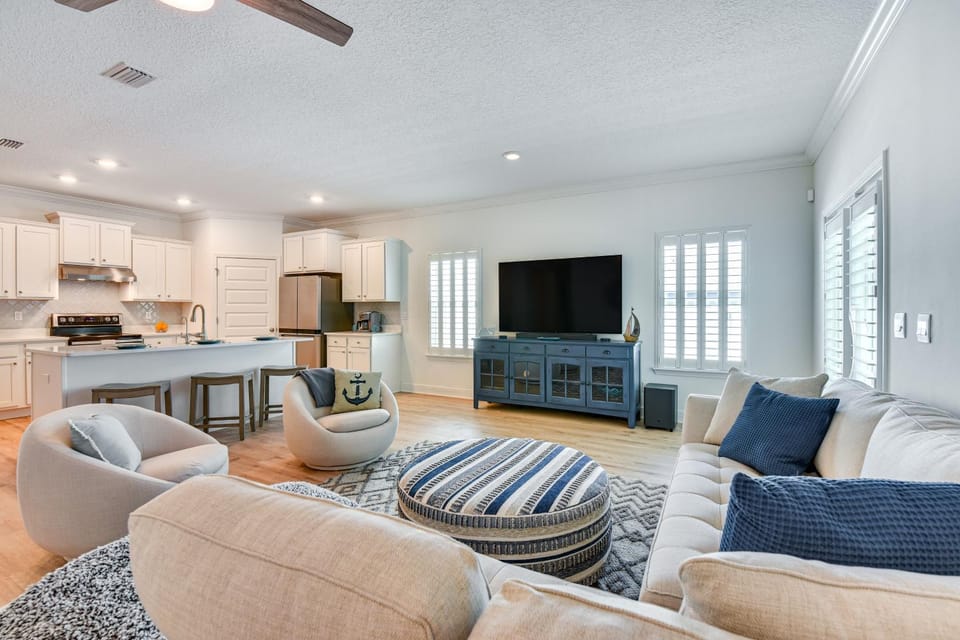 Santa Rosa Beach Home w/ Community Pool! House in South Walton County