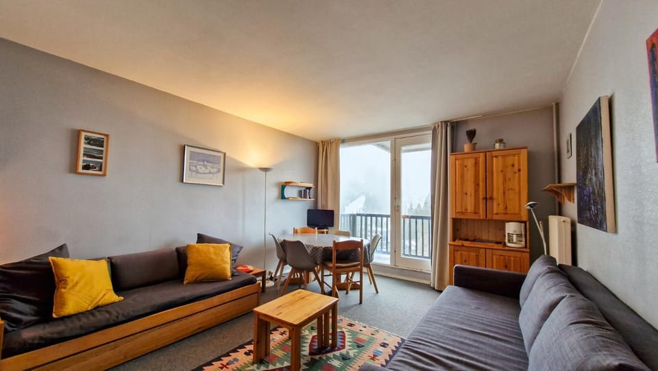 Résidence Vega - Studio lumineux · Proche des pistes et des commerces · Balcon MAE-1641 Apartment in Arâches-la-Frasse