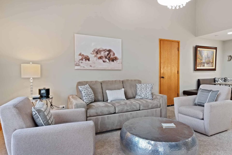 The Charter at Beaver Creek D4805 Apartment in Beaver Creek