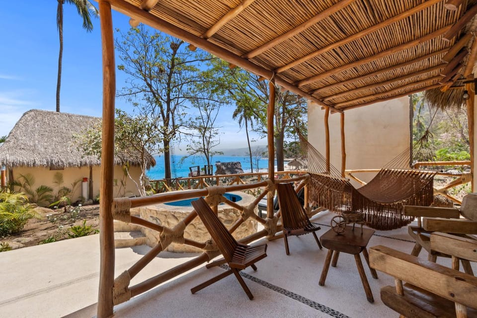 Balcony/Terrace, Swimming pool