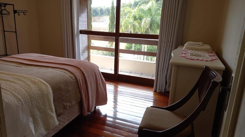Sítio das Flores muito espaço e aconchego para reunir família e amigos House in State of Santa Catarina