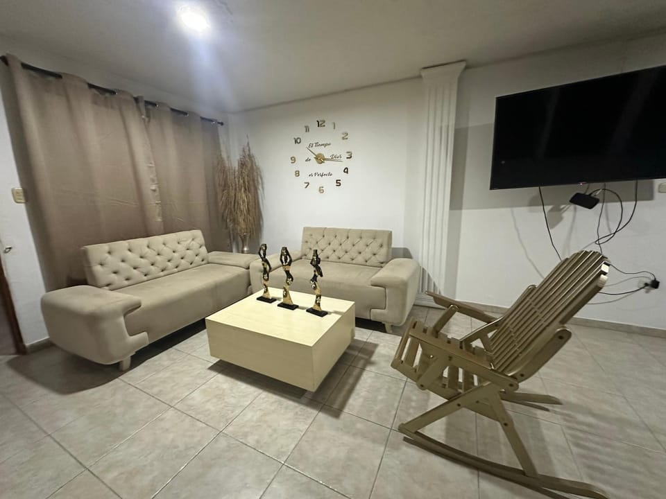 Casa espaciosa en el norte 4 habitaciones House in Montería