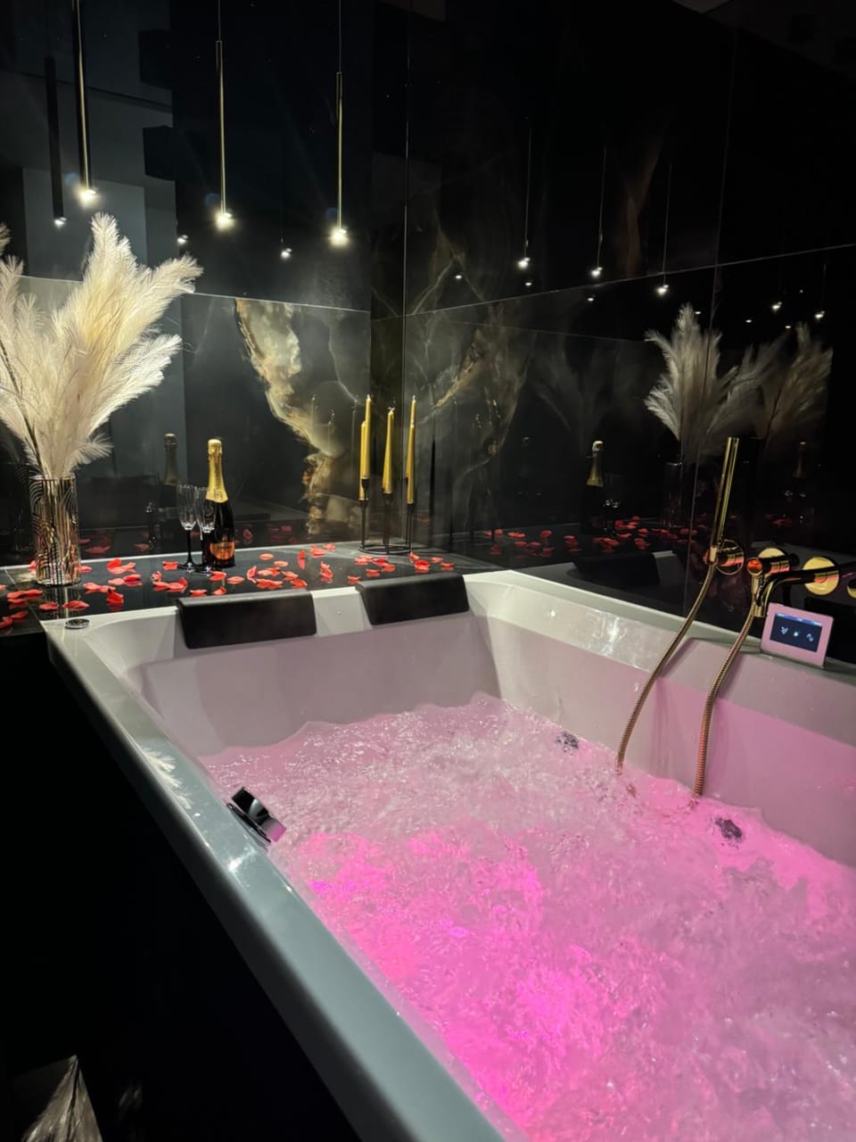 Night, Hot Tub