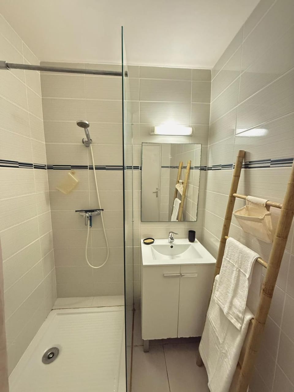 Shower, Bathroom