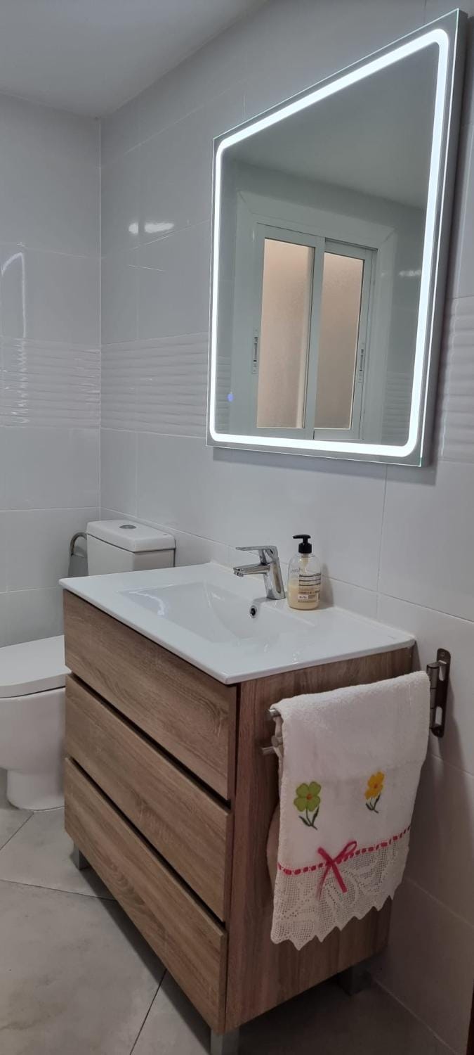 Bathroom, towels