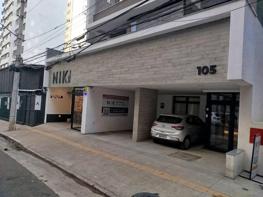 Studio moderno em Pinheiros - Alves Guimarães, Oscar Freire, Rebouças Apartment in Sao Paulo City