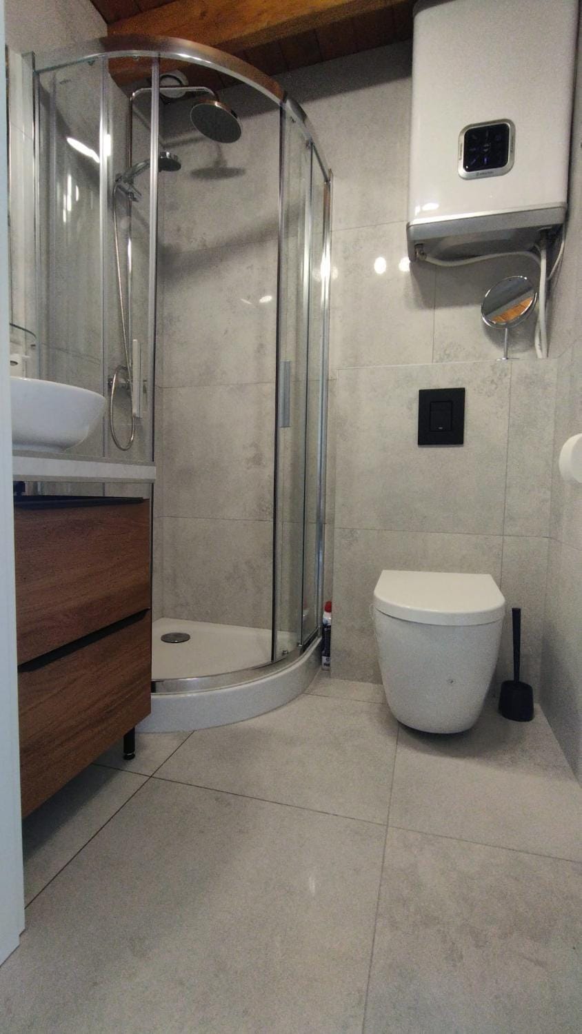 Shower, Toilet, Bathroom