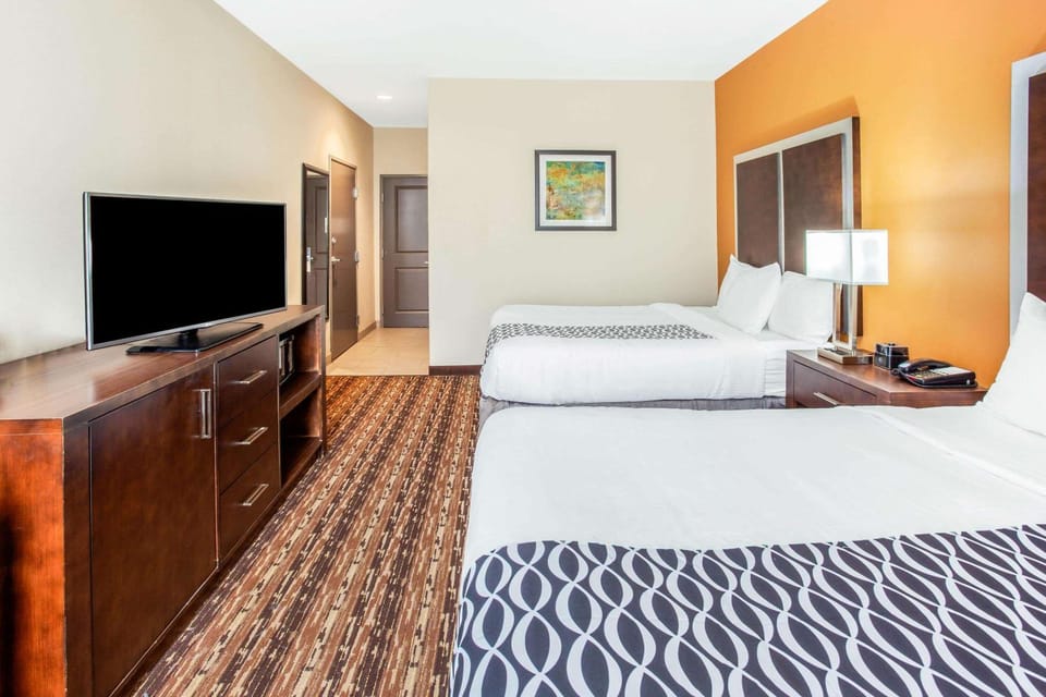 Photo of the whole room, On site